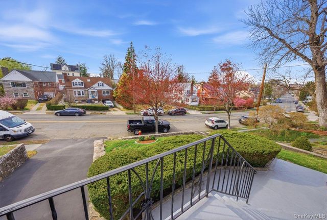 416 Hawthorne Avenue, Yonkers, NY 10705