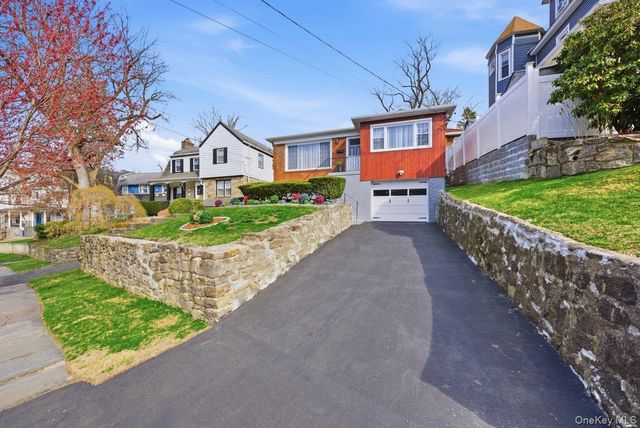 416 Hawthorne Avenue, Yonkers, NY 10705