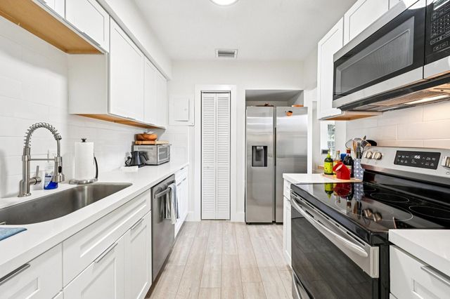 2640 SW 13th Avenue, Fort Lauderdale, FL 33315