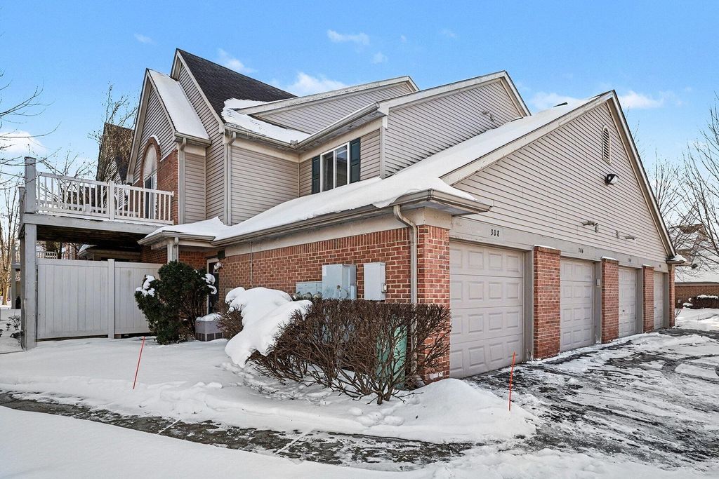 308 Marigold Circle, Westland, MI 48185