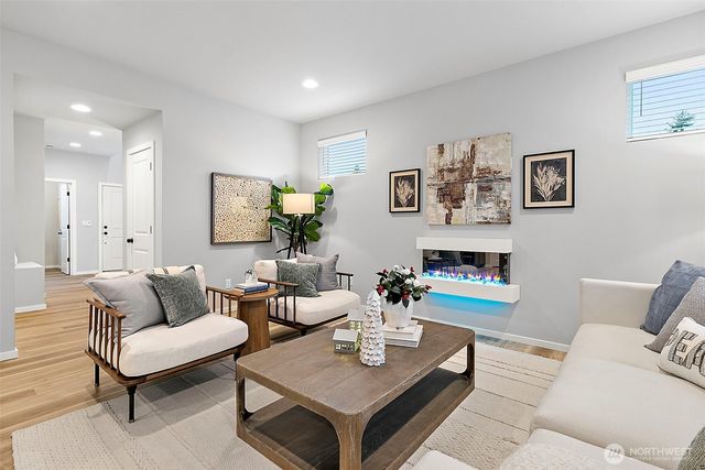 24418 111th Avenue SE, Kent, WA 98030