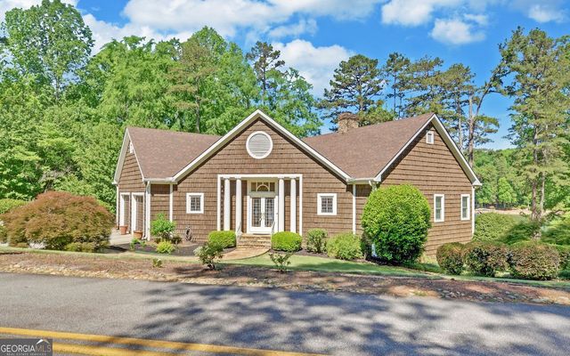 1700 Harbor Light Marina Road, Lavonia, GA 30553