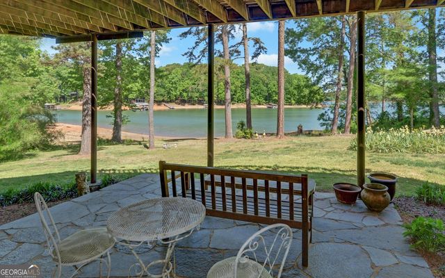1700 Harbor Light Marina Road, Lavonia, GA 30553