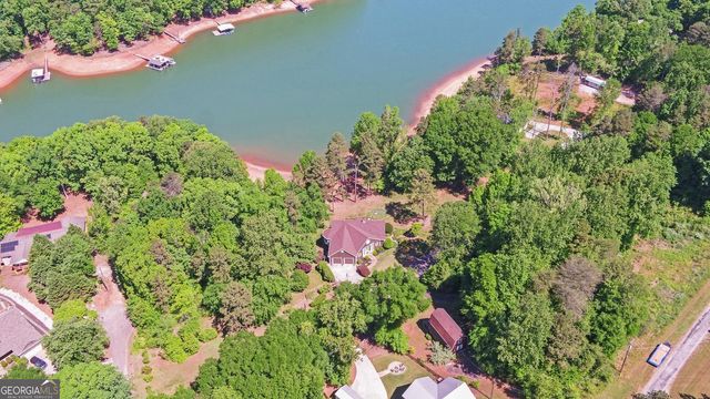 1700 Harbor Light Marina Road, Lavonia, GA 30553