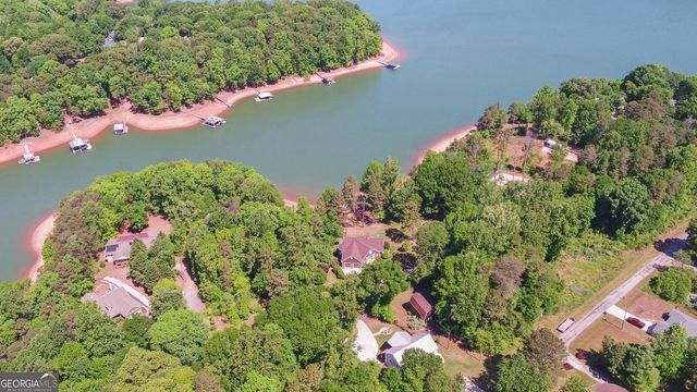 1700 Harbor Light Marina Road, Lavonia, GA 30553