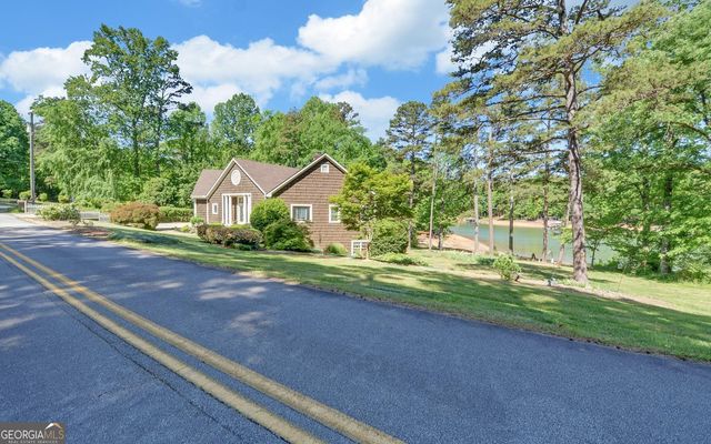1700 Harbor Light Marina Road, Lavonia, GA 30553