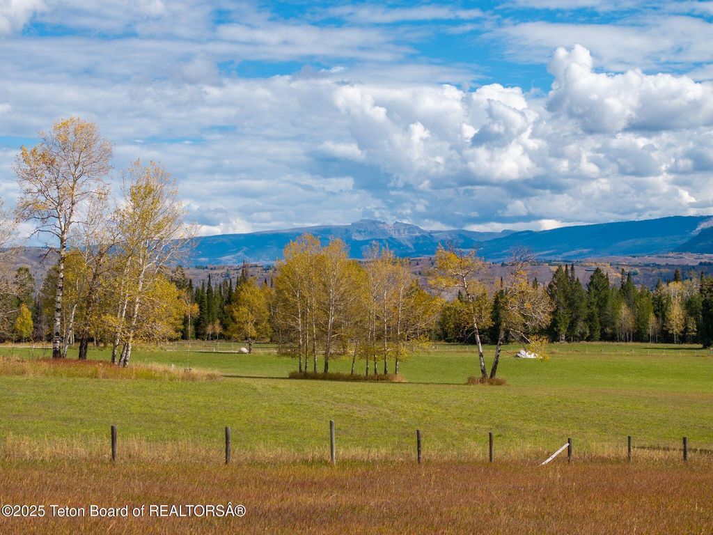 6255 W US HWY 22, Wilson, WY 83014 photo 16