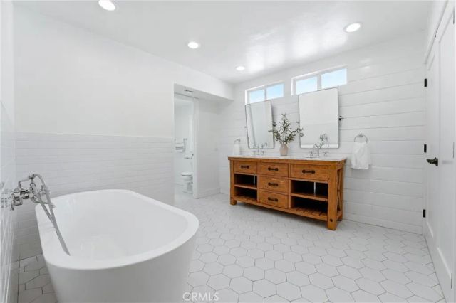 23812 Inverness Place, Laguna Niguel, CA 92677