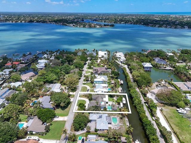 938 Turner Quay, Jupiter, FL 33458