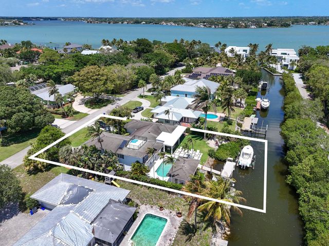 938 Turner Quay, Jupiter, FL 33458