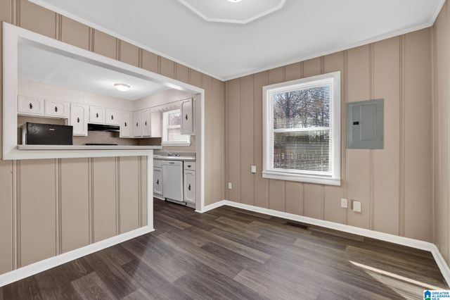 913 27TH AVENUE NE, Center Point, AL 35215