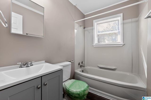 913 27TH AVENUE NE, Center Point, AL 35215