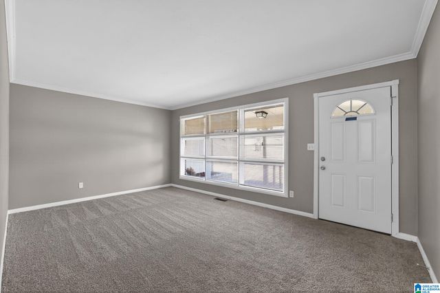 913 27TH AVENUE NE, Center Point, AL 35215