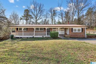 913 27TH AVENUE NE, Center Point, AL 35215