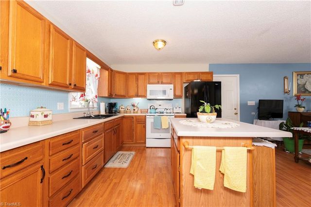460 Mountview Drive, Mocksville, NC 27028