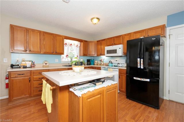 460 Mountview Drive, Mocksville, NC 27028