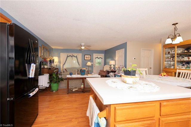 460 Mountview Drive, Mocksville, NC 27028