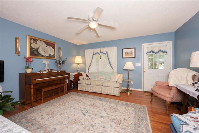 460 Mountview Drive, Mocksville, NC 27028