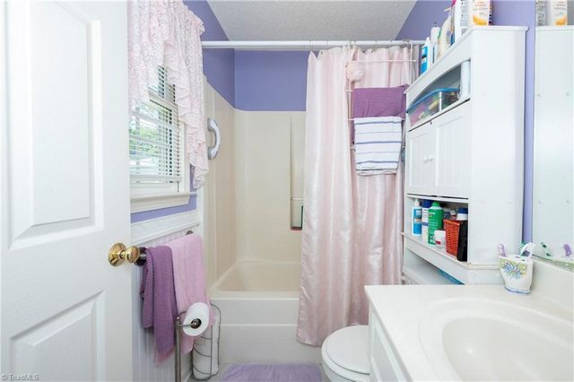 460 Mountview Drive, Mocksville, NC 27028