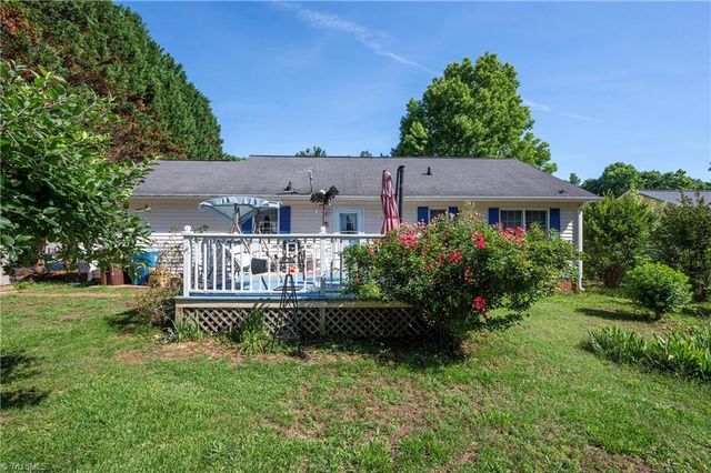 460 Mountview Drive, Mocksville, NC 27028