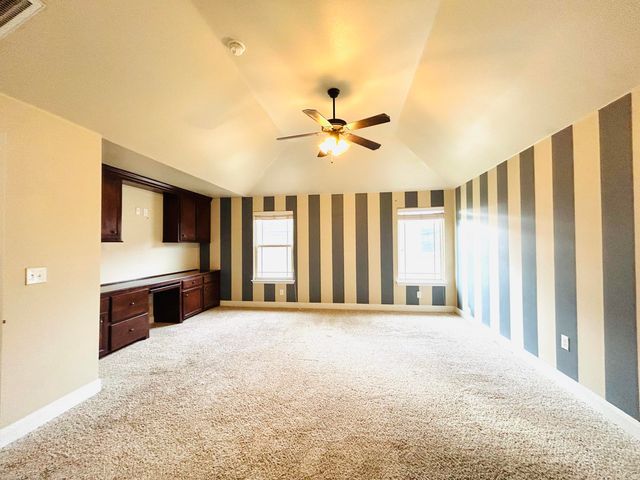 710 N 6th Street, Wolfforth, TX 79382