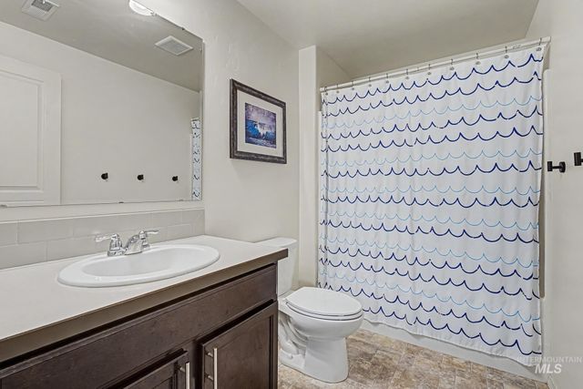 2129 E Elm Grove Dr., Nampa, ID 83686