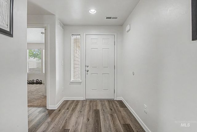 2129 E Elm Grove Dr., Nampa, ID 83686