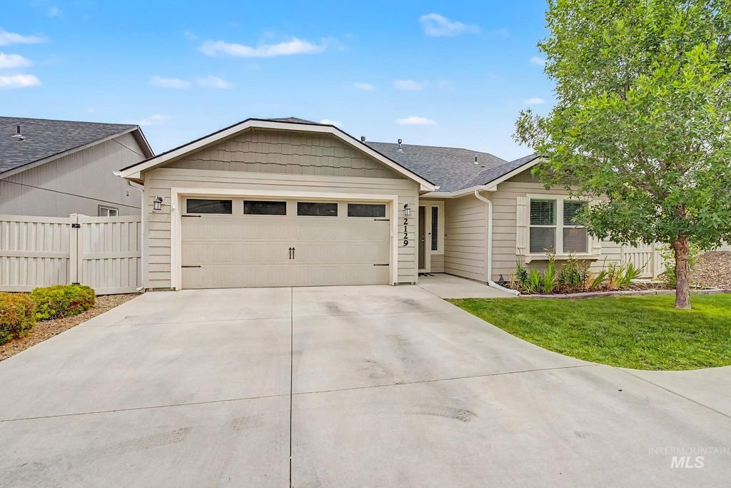 2129 E Elm Grove Dr., Nampa, ID 83686