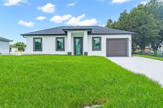 2923 2nd St, Lehigh Acres, FL 33976