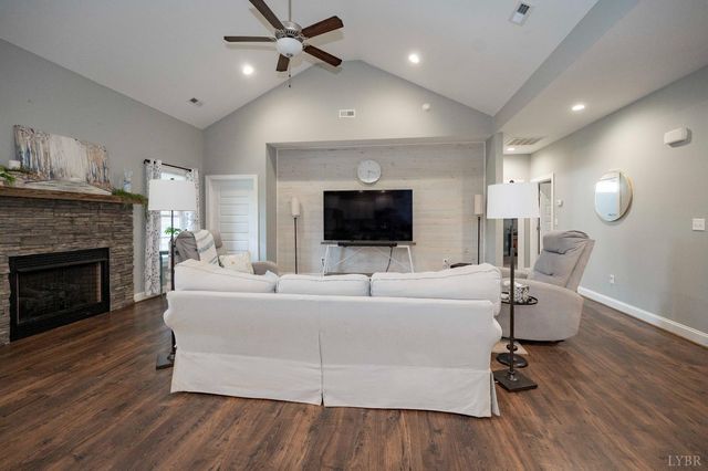 1258 Gladden Circle, Forest, VA 24551