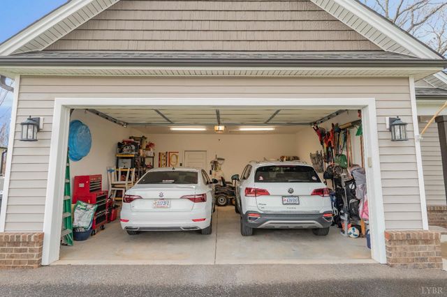 1258 Gladden Circle, Forest, VA 24551