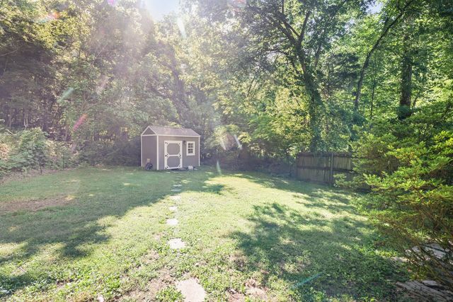 183 Henry Rd, Goodlettsville, TN 37072