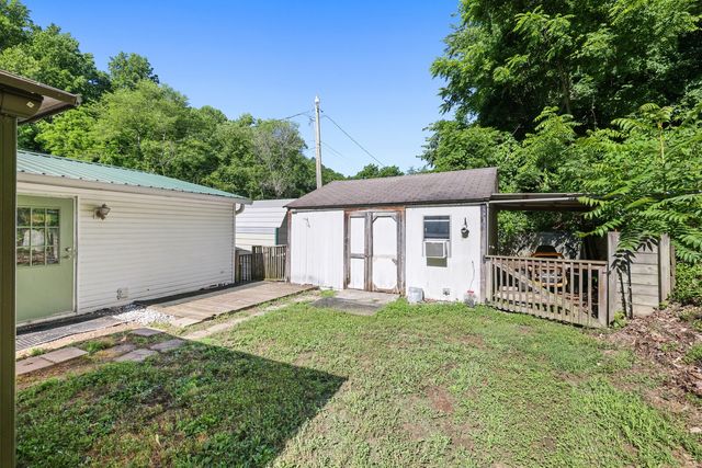 183 Henry Rd, Goodlettsville, TN 37072