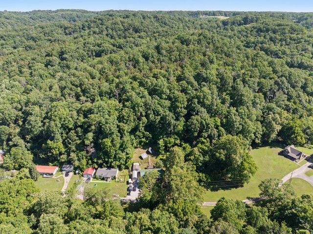 183 Henry Rd, Goodlettsville, TN 37072