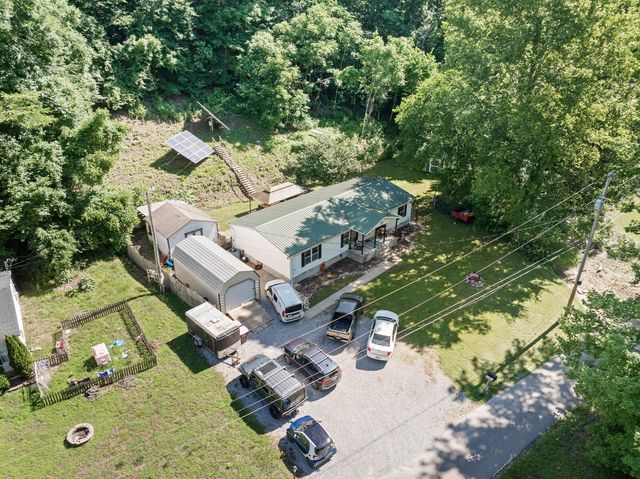 183 Henry Rd, Goodlettsville, TN 37072