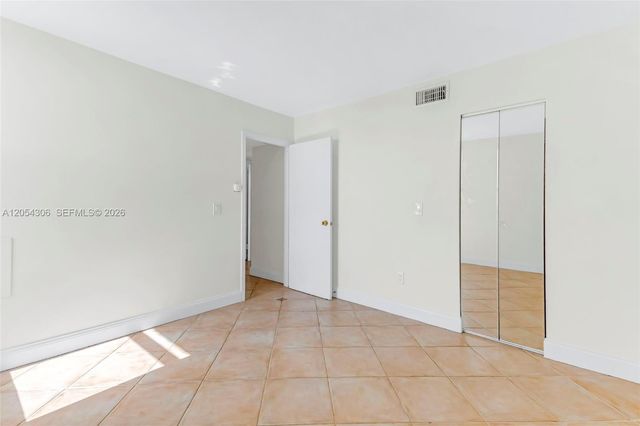 2350 NE 135th Street 1510, North Miami, FL 33181