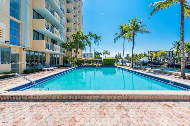 2350 NE 135th Street 1510, North Miami, FL 33181