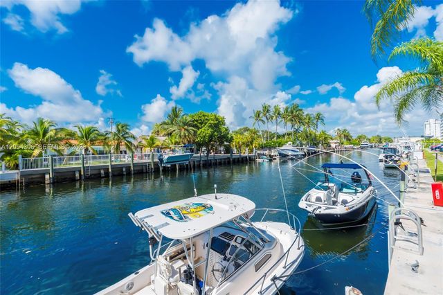 2350 NE 135th Street 1510, North Miami, FL 33181