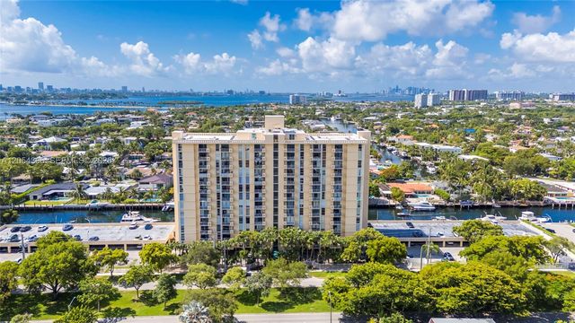 2350 NE 135th Street 1510, North Miami, FL 33181