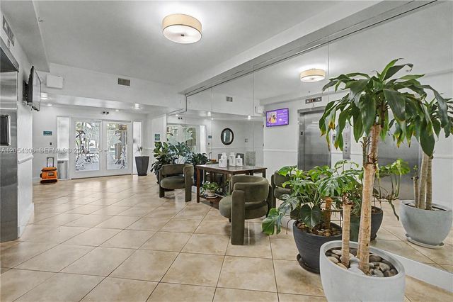2350 NE 135th Street 1510, North Miami, FL 33181