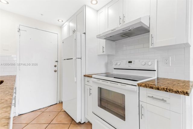 2350 NE 135th Street 1510, North Miami, FL 33181