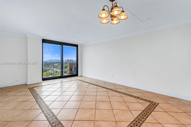 2350 NE 135th Street 1510, North Miami, FL 33181