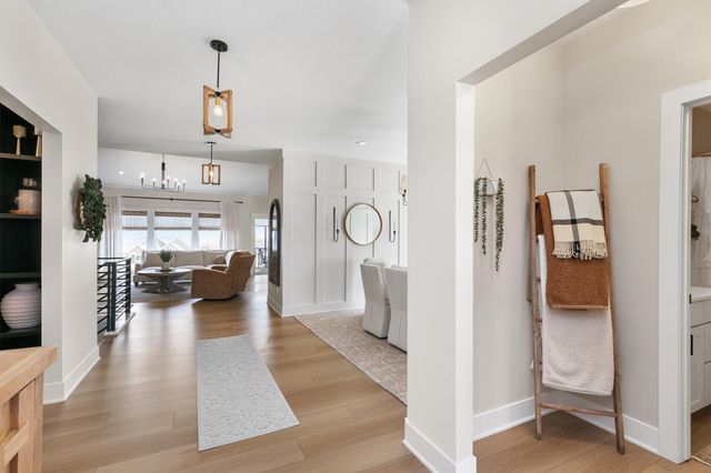 3981 Westgate Parkway, Clive, IA 50325