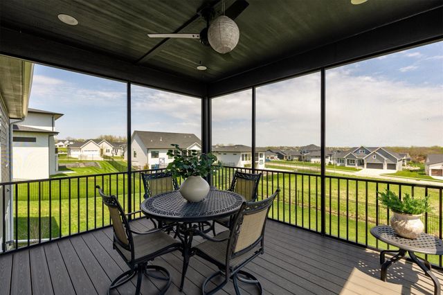3981 Westgate Parkway, Clive, IA 50325