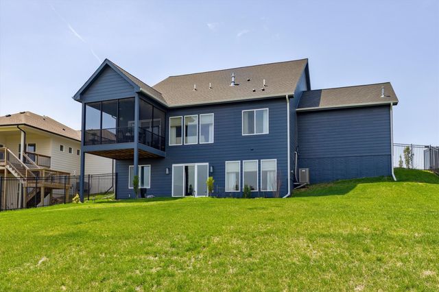 3981 Westgate Parkway, Clive, IA 50325