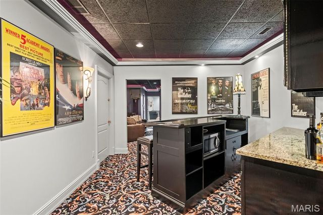 760 Kent Road, Ladue, MO 63124