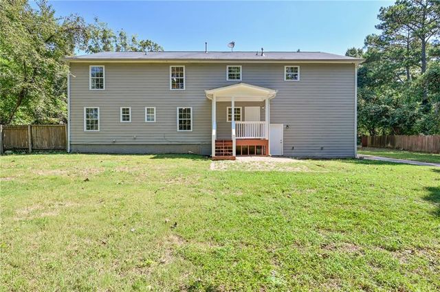 3205 Newcastle Way, Snellville, GA 30039