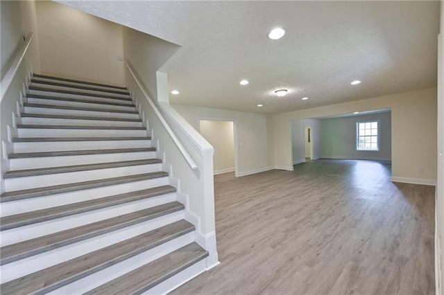 3205 Newcastle Way, Snellville, GA 30039