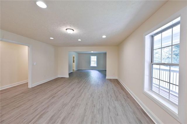 3205 Newcastle Way, Snellville, GA 30039