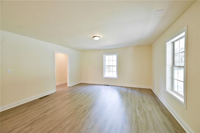 3205 Newcastle Way, Snellville, GA 30039